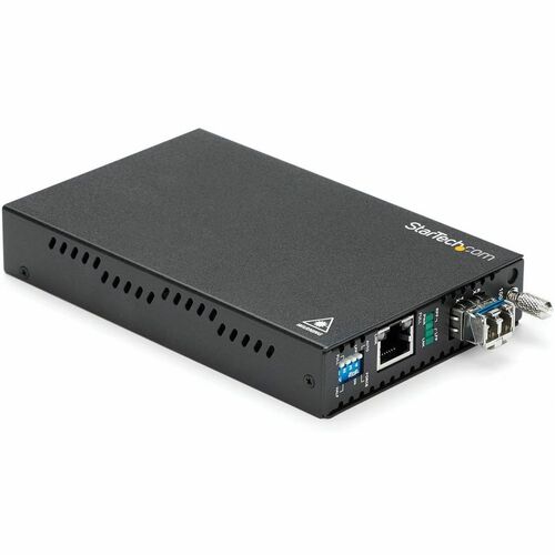 StarTech.com STCET91000SM20 Gigabit Ethernet Copper-to-Fiber Media Converter - SM LC - 20 km