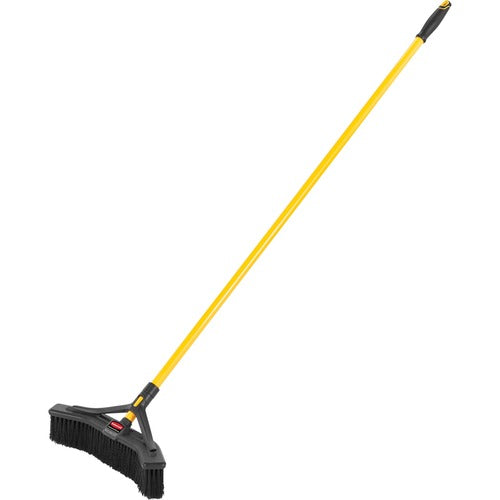 Rubbermaid Commercial RCP2018727CT Maximizer Push-To-Center 18" Brooms